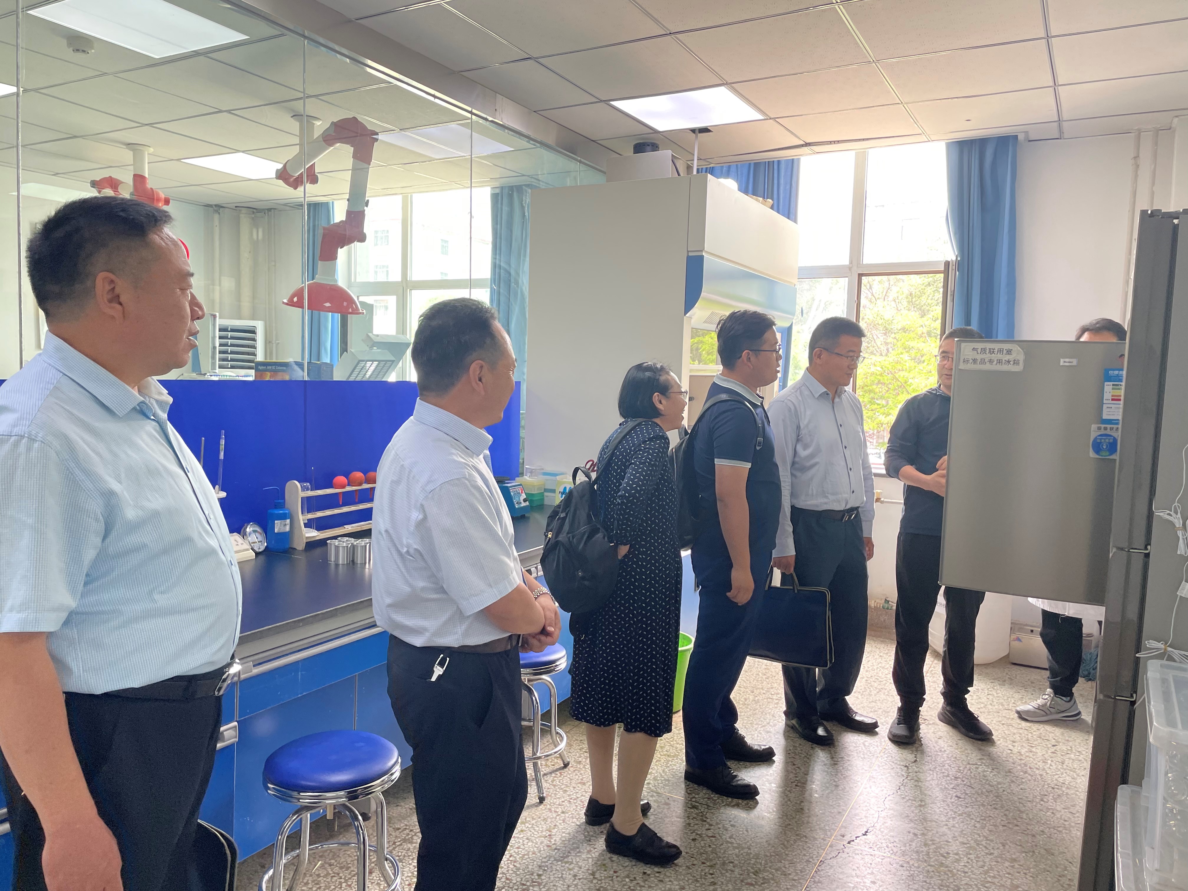 参观分析测试中心